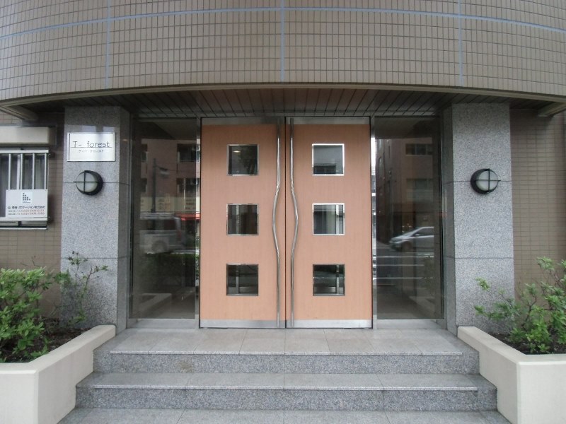 KDXレジデンス上北沢 エントランス