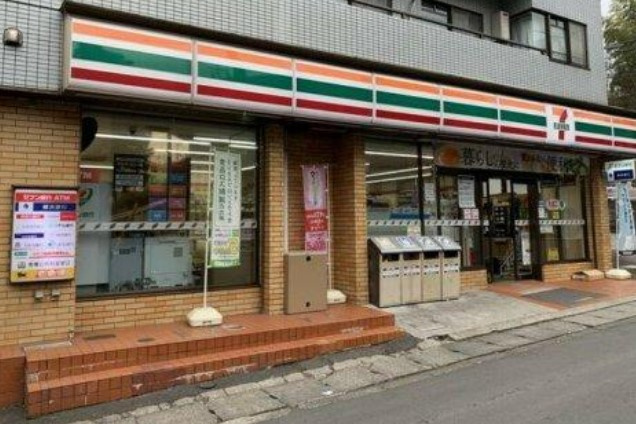 神奈川県川崎市多摩区西生田３丁目 コンビニ
