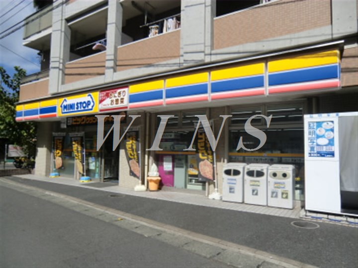 神奈川県川崎市多摩区生田６丁目 コンビニ