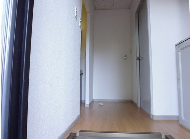 神奈川県川崎市多摩区長尾７丁目 玄関