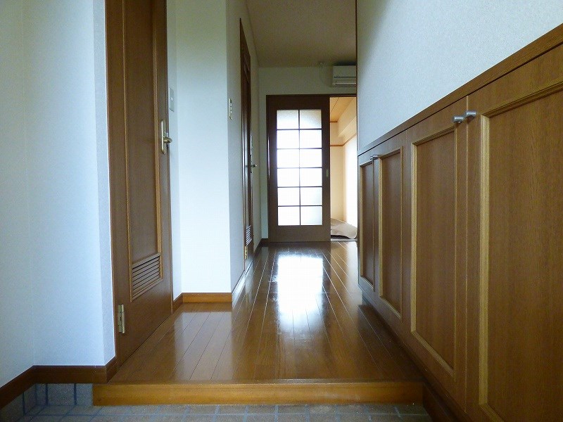 東京都府中市南町３丁目 玄関