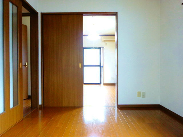 東京都府中市南町４丁目 リビング