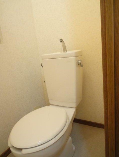 神奈川県川崎市多摩区西生田３丁目 トイレ