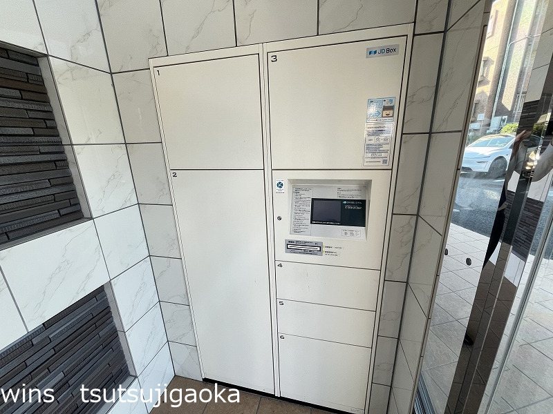 レゴリス成城3 ロビー