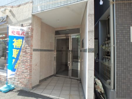 ヒューマンプラザ エントランス