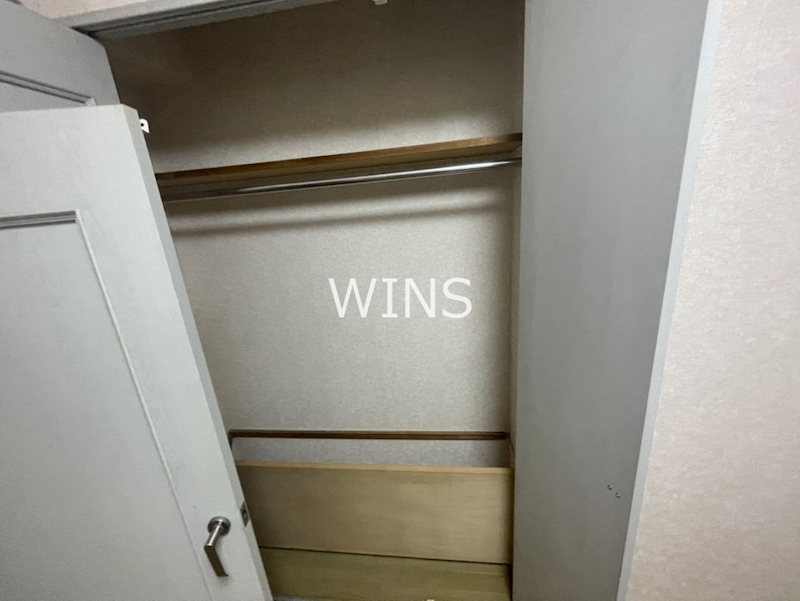 福岡県福岡市中央区大名１丁目 収納