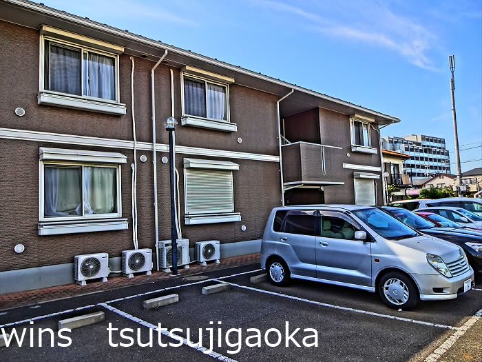 ハウス池亀6号館 エントランス