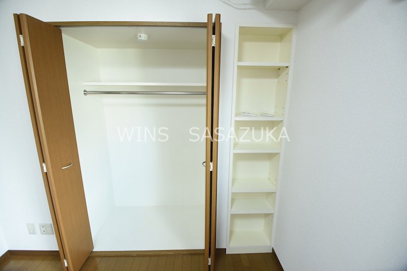 レジデンスミヤビ 収納