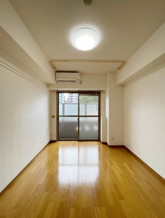 東京都府中市宮西町４丁目 リビング