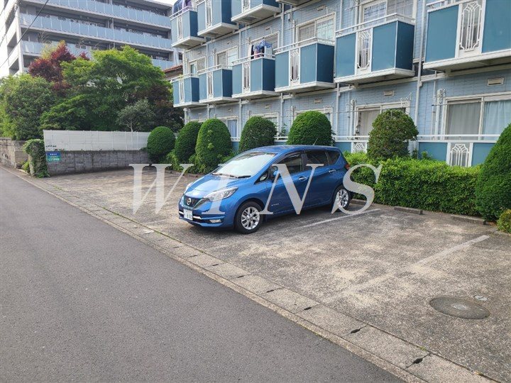 神奈川県川崎市多摩区登戸新町 駐車場