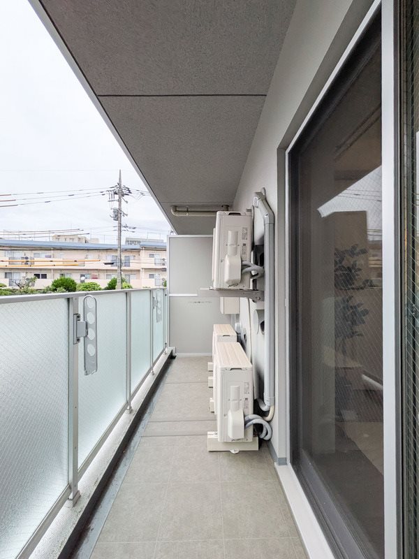 東京都調布市菊野台１丁目 ベランダ