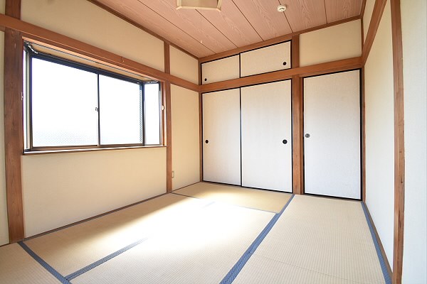 東京都調布市富士見町１丁目 リビング