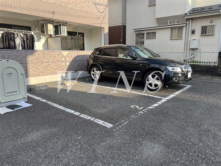 神奈川県川崎市多摩区菅城下 駐車場