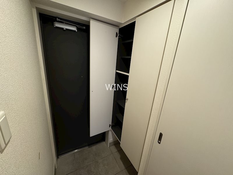 福岡県福岡市博多区築港本町 収納