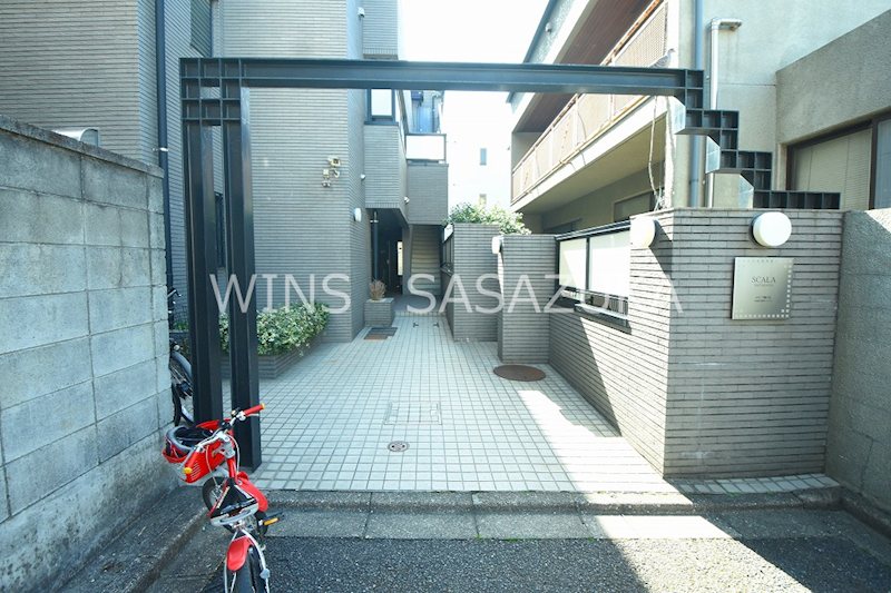 スカーラ幡ヶ谷 エントランス