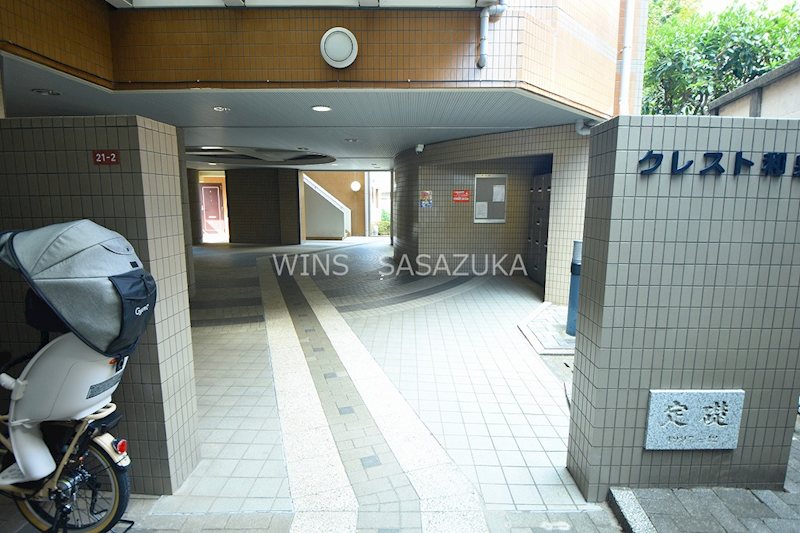 クレスト和泉  エントランス