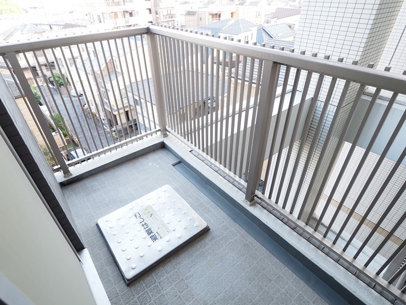 東京都府中市清水が丘１丁目 ベランダ