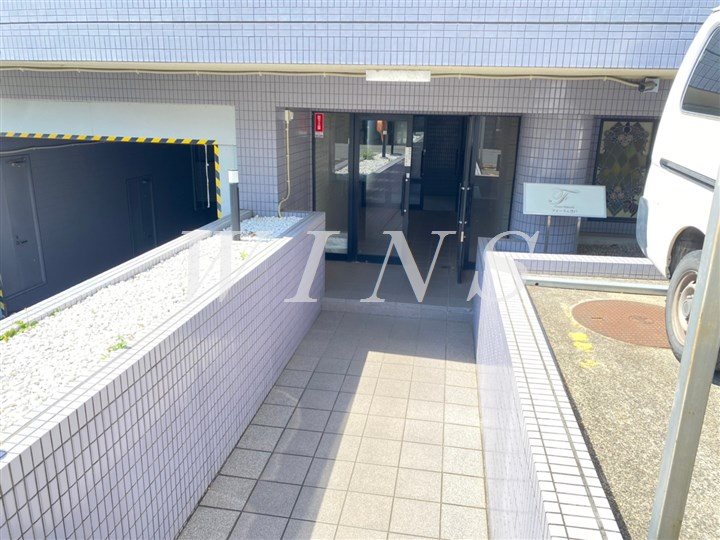 神奈川県川崎市多摩区登戸 エントランス
