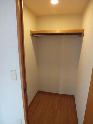 東京都世田谷区上北沢４丁目 収納
