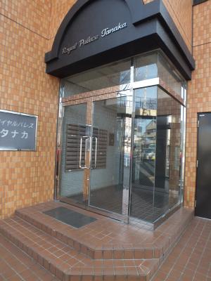 東京都世田谷区給田３丁目 エントランス