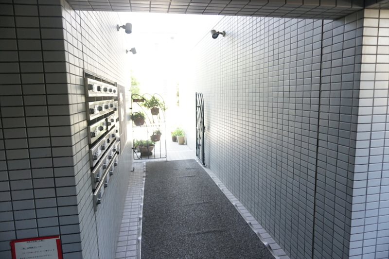 東京都世田谷区南烏山４丁目 エントランス