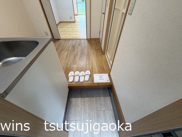 土方コーポ 玄関