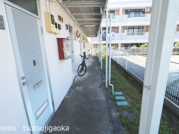 メゾンボヌール エントランス
