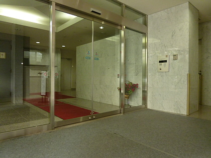 東京都府中市府中町１丁目 エントランス