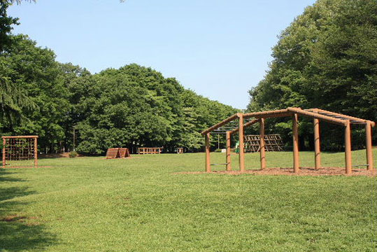 東京都府中市多磨町２丁目 公園