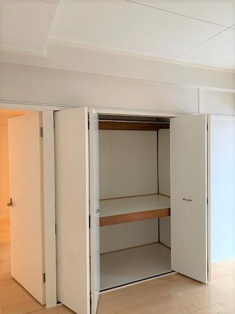 福岡県福岡市博多区美野島１丁目 収納