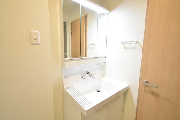 東京都調布市菊野台３丁目 洗面所