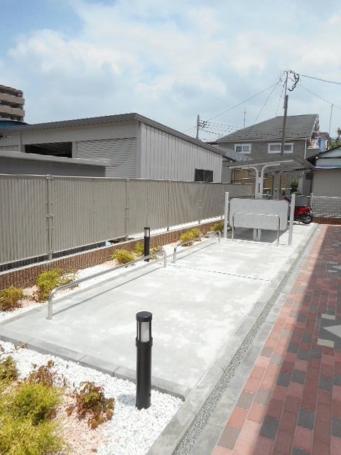 東京都府中市白糸台３丁目 エントランス