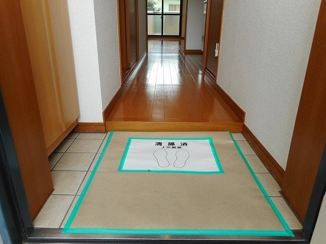 東京都府中市白糸台６丁目 玄関