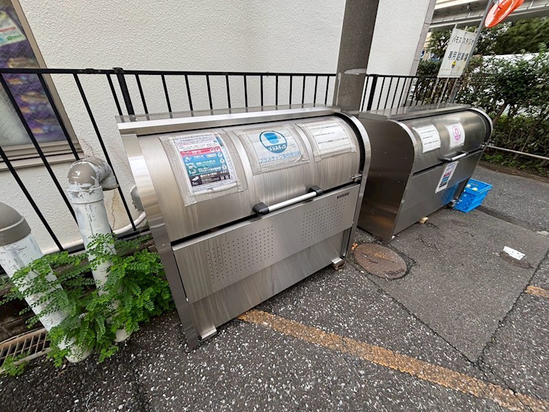 東京都杉並区上高井戸３丁目 エントランス