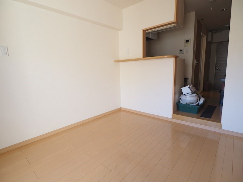 東京都府中市緑町２丁目 リビング