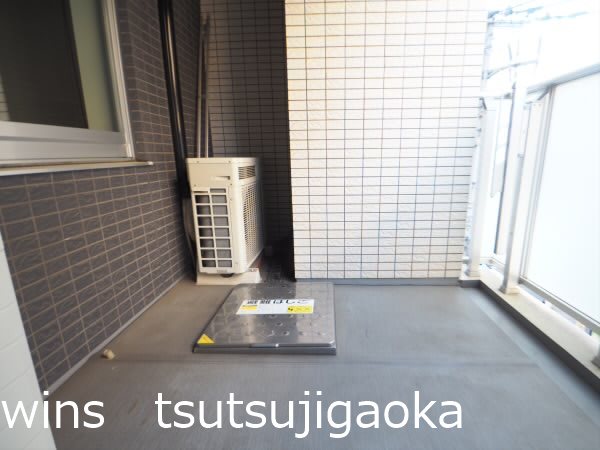 プレミスト調布ブリリアントプレイス ベランダ
