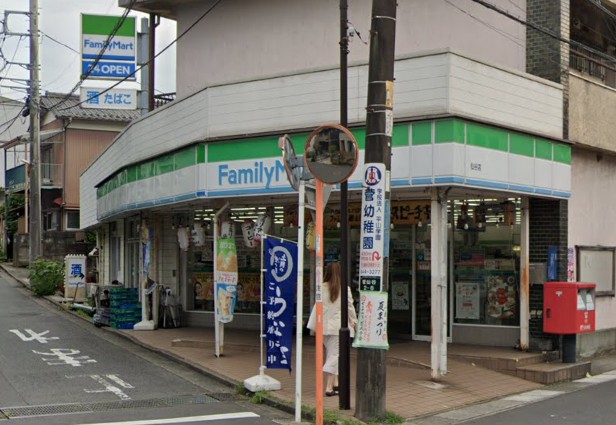 神奈川県川崎市多摩区菅仙谷２丁目 コンビニ