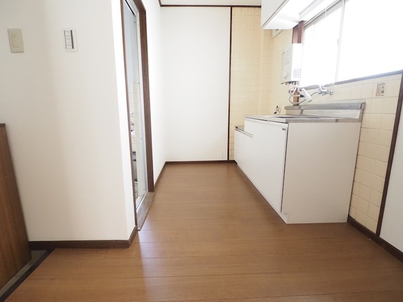 東京都府中市片町１丁目 リビング