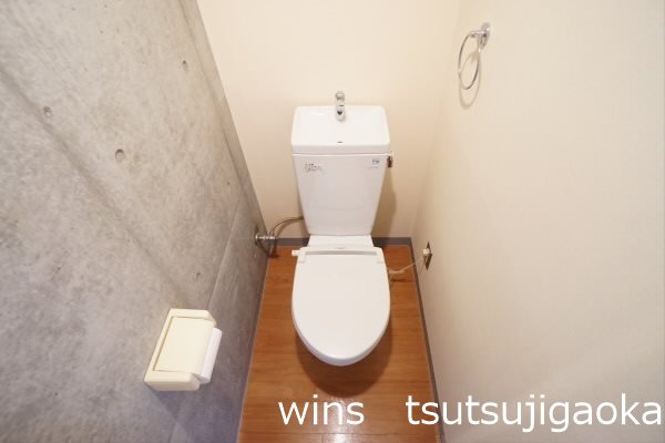 クワイエットプレイス トイレ