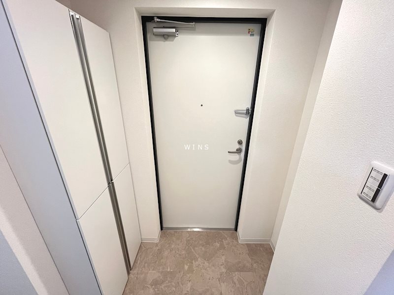 VISTA IZUMI 玄関