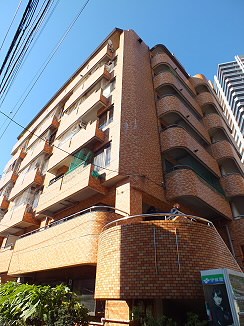 東京都世田谷区南烏山６丁目 エントランス