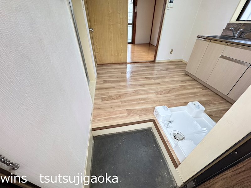 コーポみちのく 玄関