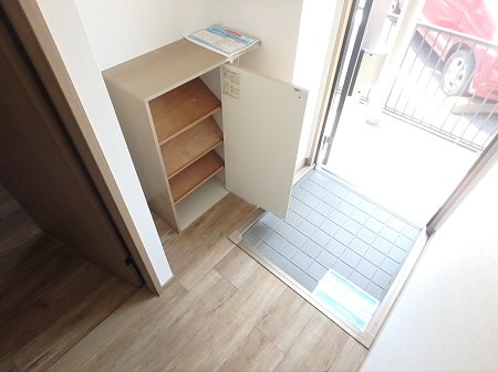 リバーサイドベル 玄関