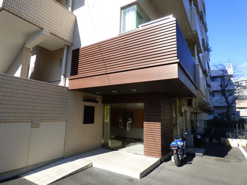東京都府中市宮西町５丁目 エントランス
