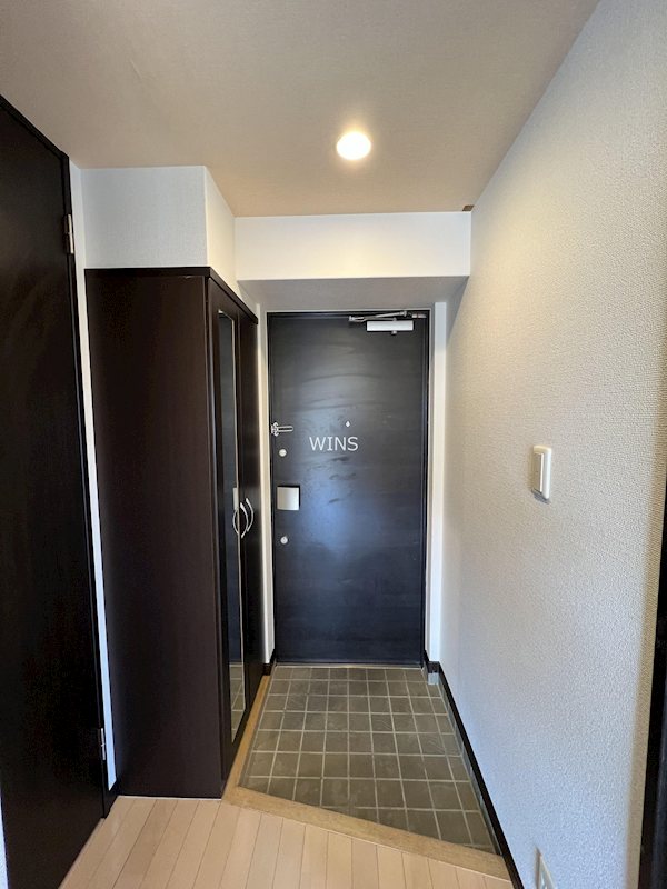福岡県福岡市東区原田１丁目 玄関