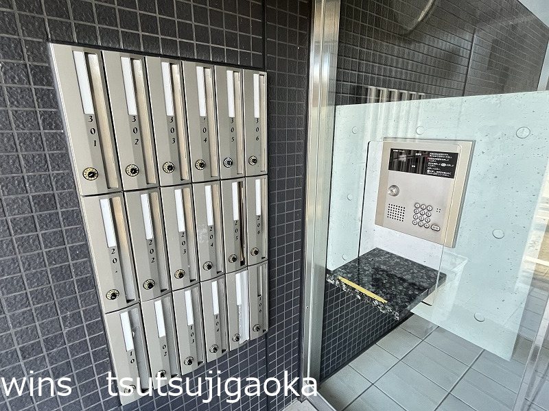 リジノワール千歳烏山 エントランス