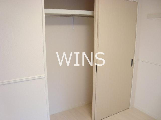 福岡県福岡市中央区大名１丁目 収納