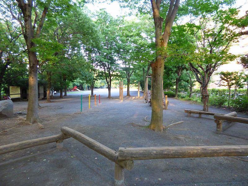東京都府中市南町２丁目 公園