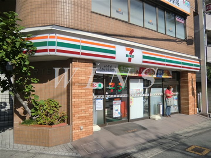 神奈川県川崎市多摩区登戸 コンビニ