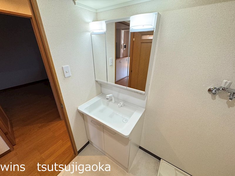 メルヴェーユ調布 洗面所